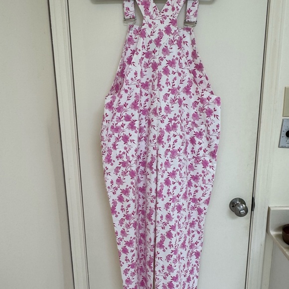 White and pink floral overalls - Picture 4 of 4
